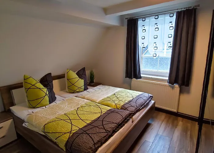 Am Markt In Апартаменты *